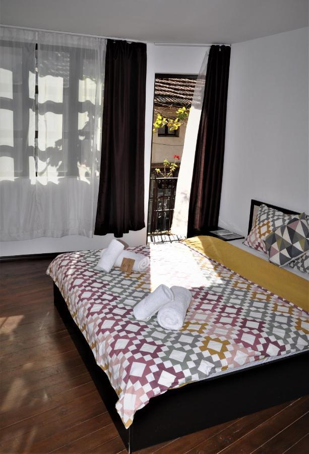 Honey I'M Home Apartments Veliko Tárnovo Exterior foto